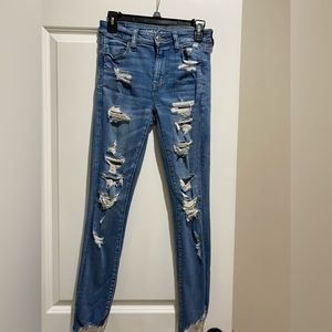 American Eagle - next level stretch distressed skinny jeans - size 4 regular